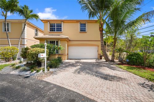 1282 Grant Ct, Hollywood, FL, 33019-3137 | Card Image