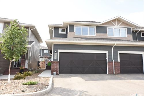 209-4002 Sandhill Cres, Regina, SK, S4V3J1 | Card Image