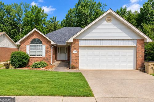 180 Oakwood Cir, Stockbridge, GA, 30281-6356 | Card Image