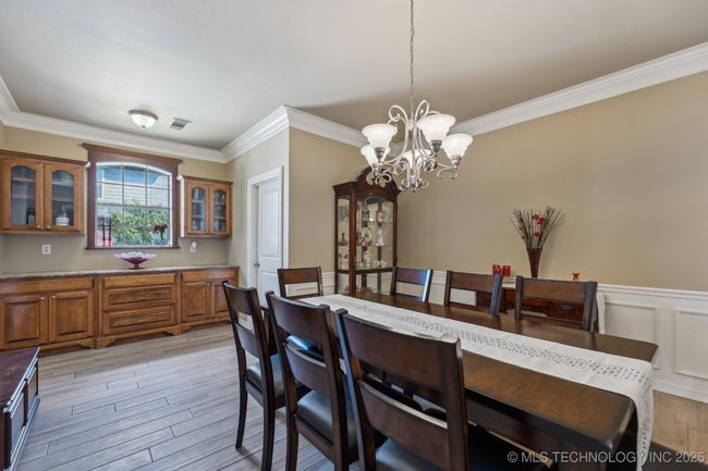 7408 Forest Ridge Blvd, House other with 4 bedrooms, 3 bathrooms and null parking in Broken Arrow OK | Image 12