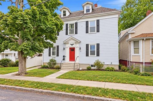 79 Franklin St, Bristol, RI, 02809-2337 | Card Image