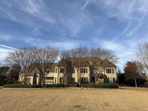 9916 Legends Dr, Memphis, TN, 38139-6979 | Card Image