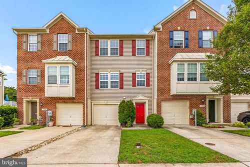 7264 Mockingbird Cir, GLEN BURNIE, MD, 21060-8327 | Card Image