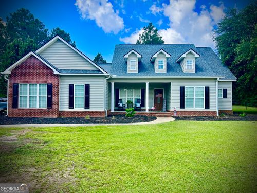 511 Live Oak Way, Dublin, GA, 31021-1670 | Card Image