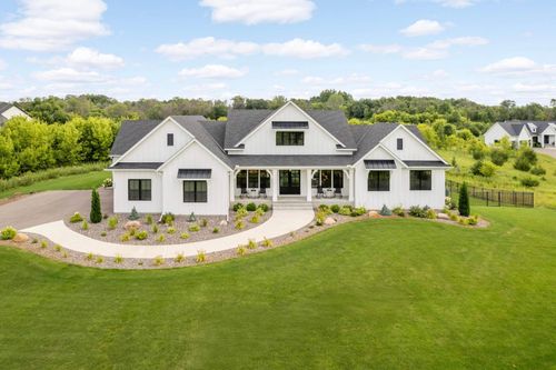 9034 Whisper Creek Trl, Rockford, MN, 55373-4521 | Card Image