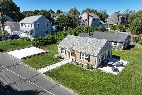 a-2-A Bodfish Ave, Sandwich, MA, 02563-1900 | Card Image