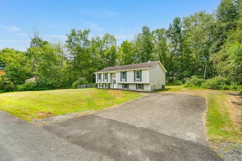16 Riverside Dr, Pine Bush, NY, 12566-5733 | Card Image