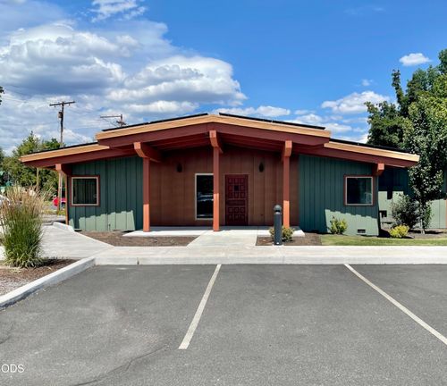 ste-b-404 S 4th St, Klamath Falls, OR, 97601-6168 | Card Image