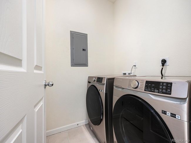 E - 5755 S Buchanan Ct, House attached with 2 bedrooms, 1 bathrooms and null parking in Aurora CO | Image 25