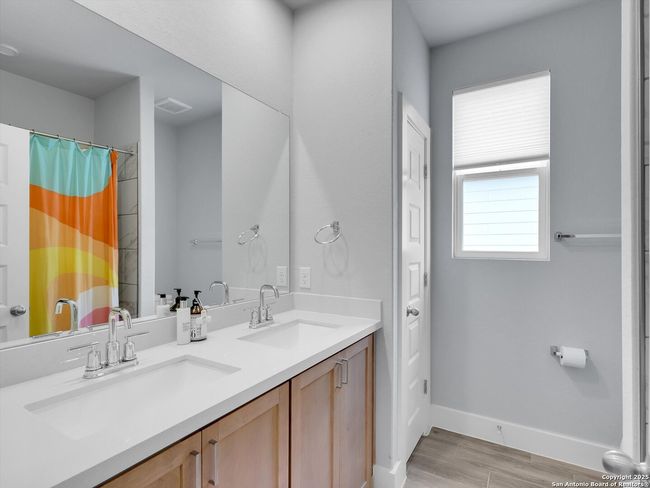 7105 Walkers Loop, House other with 3 bedrooms, 2 bathrooms and null parking in San Antonio TX | Image 28