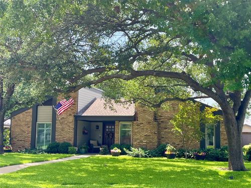 2112 Quail Run Drive, Corinth, TX, 76208 | Card Image