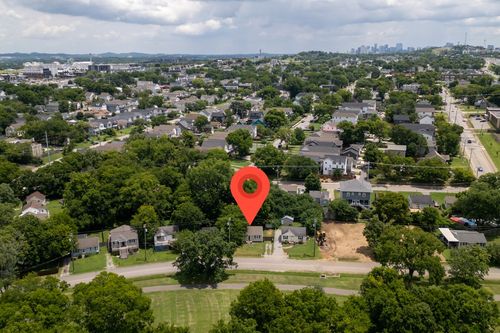 712 Delray Dr, Nashville, TN, 37209-1908 | Card Image