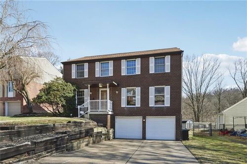114 Tangleview Dr, White Oak, PA, 15131-2716 | Card Image