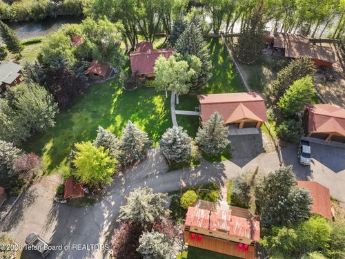 405 Miller Ln, Dubois, WY, 82513 | Card Image
