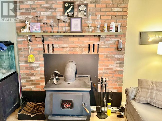 1715 Highway 33, House other with 3 bedrooms, 3 bathrooms and 1 parking in Rock Creek BC | Image 43