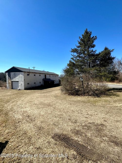 328 Stanek Rd, Meshoppen, PA, 18630-8254 | Card Image