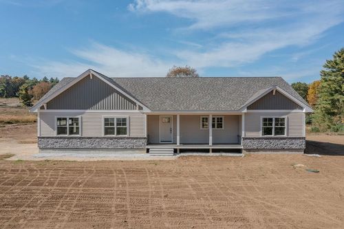 384 N River Rd, Epping, NH, 03042-1518 | Card Image