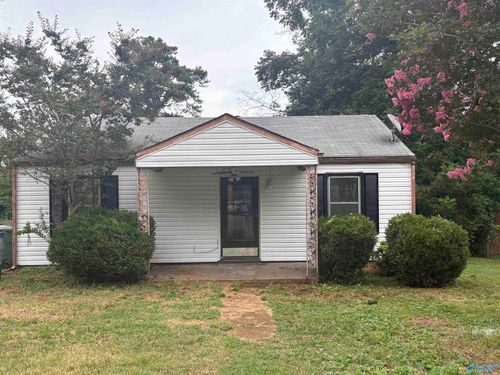914 Fairway Dr Nw, Huntsville, AL, 35816-3818 | Card Image