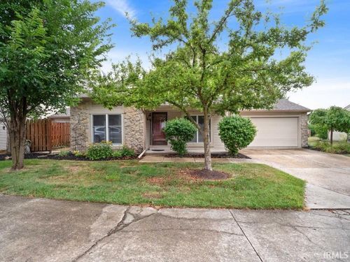 6251 Sawmill Woods Dr, Fort Wayne, IN, 46835-8722 | Card Image