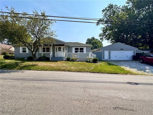 1061 Virginia Ave, Akron, OH, 44306-2731 | Card Image