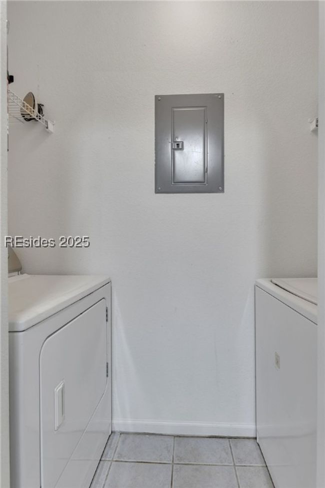 APT-2004 - 897 Fording Island Rd, Condo with 2 bedrooms, 2 bathrooms and null parking in Bluffton SC | Image 16