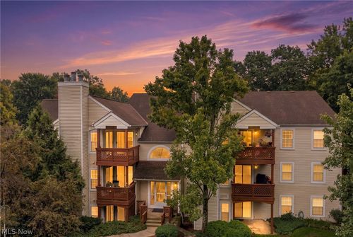 c3-1448 Cedarwood Drive, Westlake, OH, 44145 | Card Image