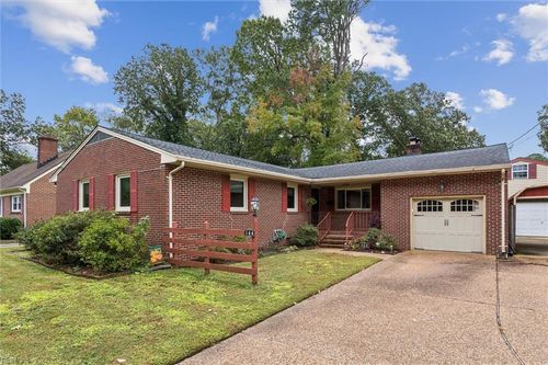 144 Henry Clay Rd, Newport News, VA, 23601-3155 | Card Image