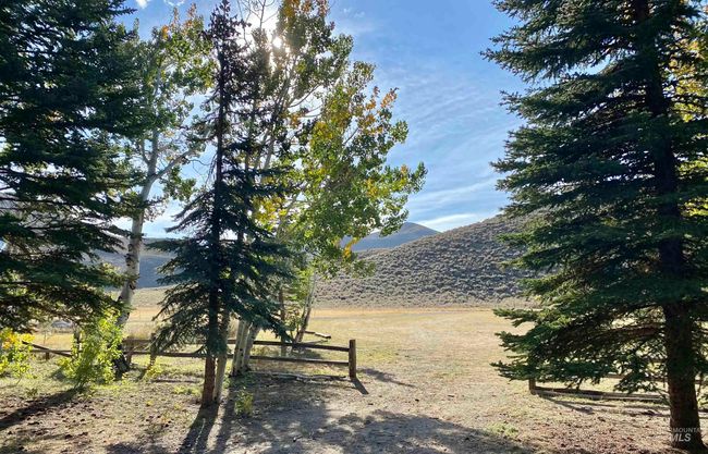 186 Phillips Creek Ln, House other with 3 bedrooms, 2 bathrooms and null parking in Fairfield ID | Image 4