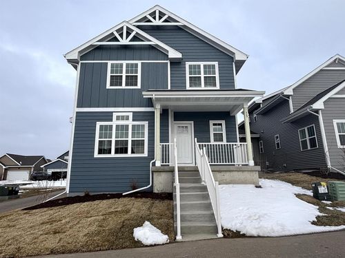 15 Bluestem Pass, MOUNT HOREB, WI, 53572-9203 | Card Image