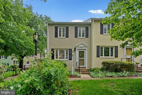 9830 Hollow Glen Pl, SILVER SPRING, MD, 20910-1138 | Card Image