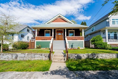 909 Dublin Street, New Westminster, BC, V3M2Y5 | Card Image