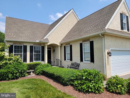 339 Carlisle Dr, AVONDALE, PA, 19311-1440 | Card Image