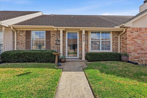 920 Green Meadow St, Beaumont, TX, 77706-3950 | Card Image