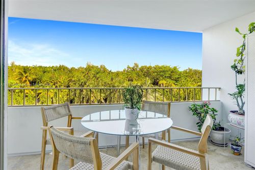 apt-310-155 Ocean Lane Dr, Key Biscayne, FL, 33149-1480 | Card Image
