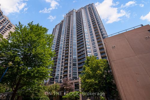 914-10 Northtown Way, North York, ON, M2N7L4 | Card Image