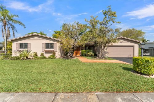 10020 Sw 102nd Ave Rd, Miami, FL, 33176 | Card Image