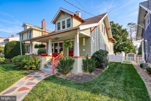 15 N 23rd St, CAMP HILL, PA, 17011-3817 | Card Image