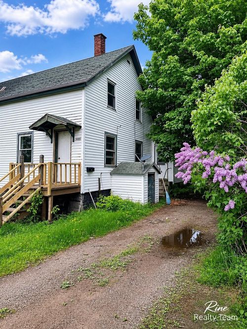 56685 Rockland Street, Houghton, MI, 49913 | Card Image