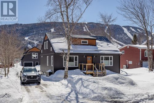 7 Forest Drive, Steady Brook, NL, A2H2N2 | Card Image