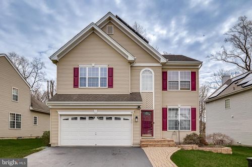 56 Seneca Ln, BORDENTOWN, NJ, 08505-4448 | Card Image