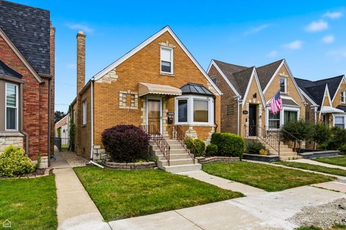 3329 N Neva Ave, Chicago, IL, 60634-3608 | Card Image