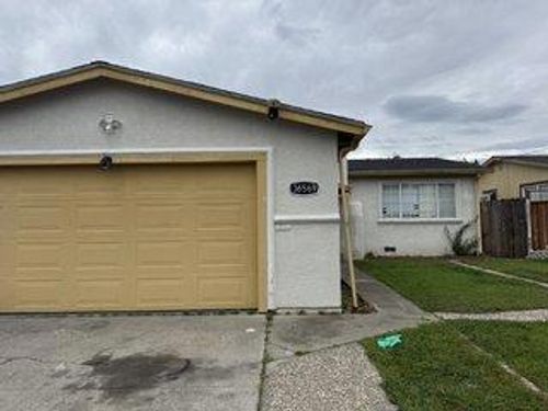 36569 Beutke Dr, Newark, CA, 94560-2951 | Card Image