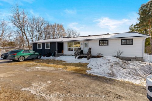 317 County Rd 16, Jasper, ON, K0G1G0 | Card Image