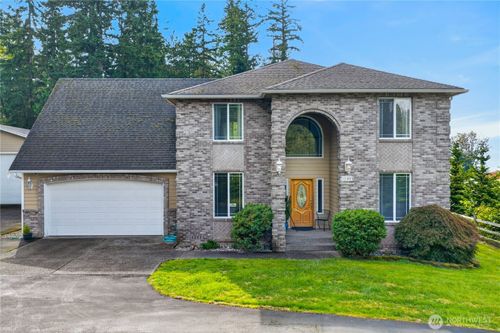 31400 W Lake Ketchum Rd, Stanwood, WA, 98292-5843 | Card Image