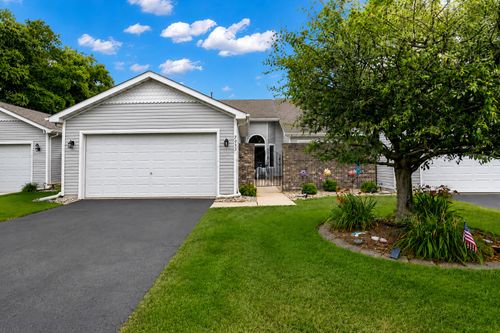 9935 Hunters Run, Saint John, IN, 46373 | Card Image