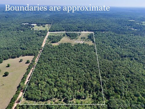 10761 E 590 Rd, Locust Grove, OK, 74352-6265 | Card Image