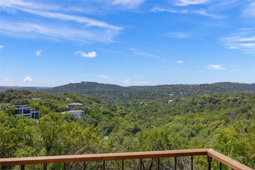 2308 Matador Cir, Austin, TX, 78746-2321 | Card Image