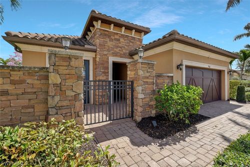 9568 Mussorie Ct, NAPLES, FL, 34114-9793 | Card Image