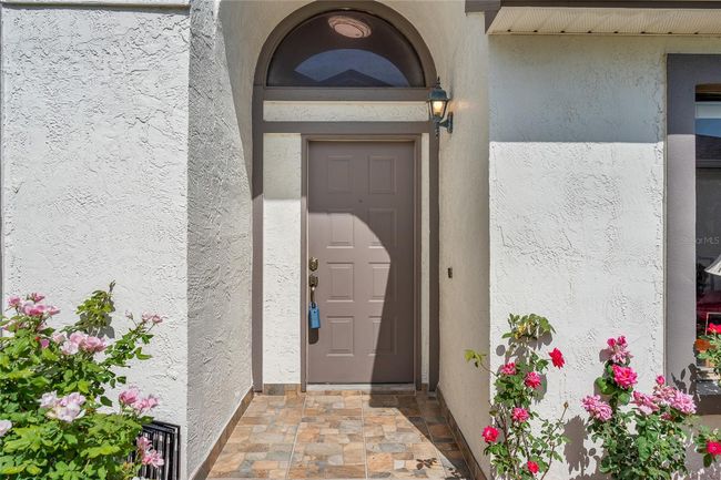 98 Lakepointe Cir, Townhouse with 3 bedrooms, 2 bathrooms and null parking in KISSIMMEE FL | Image 4