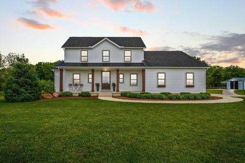 21746 Winstead Rd, Circleville, OH, 43113-8828 | Card Image